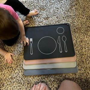 Set of Four Silicone Placemats